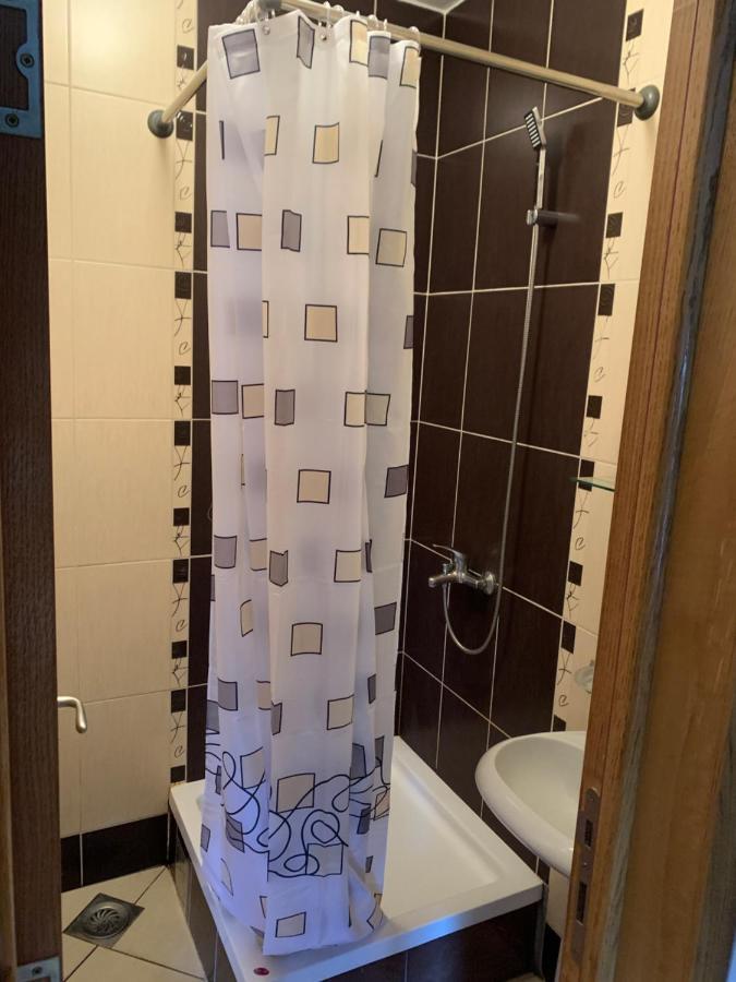 Mila Apartment Нови Сад Екстериор снимка
